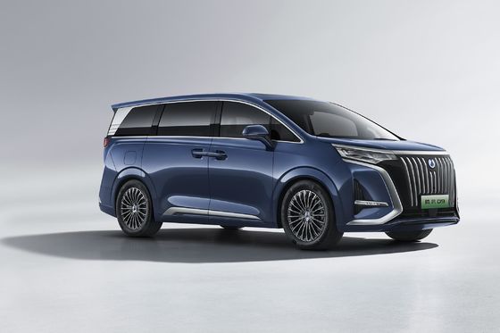 180km 7 Seat MPV Electric Car Tengshi D9 970 All Wheel Drive Plug In Hybrid SUV