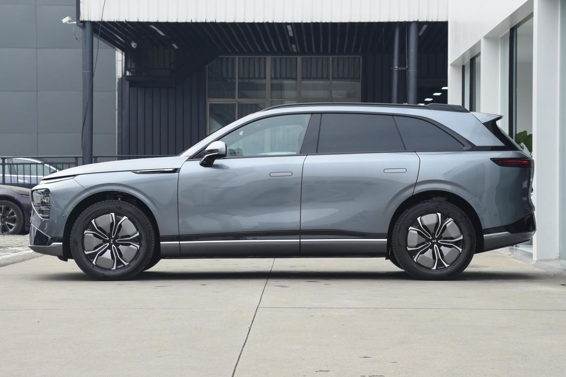 702KM Everbright EV Luxury Cars SUV Xpeng G9 New Energy Vehicles