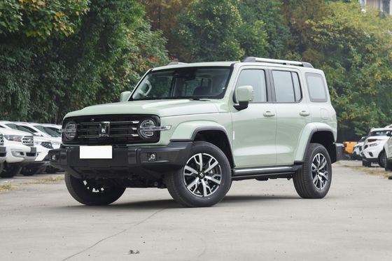 Tank 300 big suv รถขับเคลื่อนด้วยเชื้อเพลิง 5 ประตู 25 Mpg สำหรับขาย